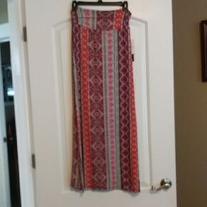 Brand new maxi shirt with beautiful colors like or